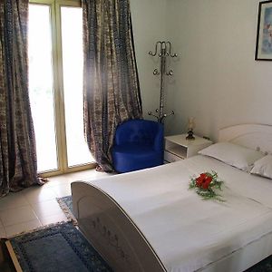 Dreibettzimmer